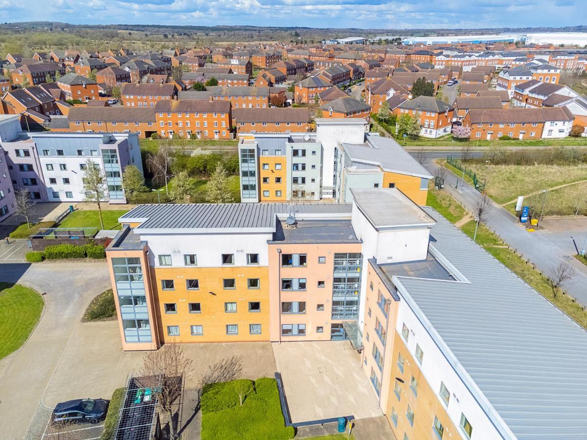 Vibrant Ensuite Rooms, Hatfield - Sk Esterno foto