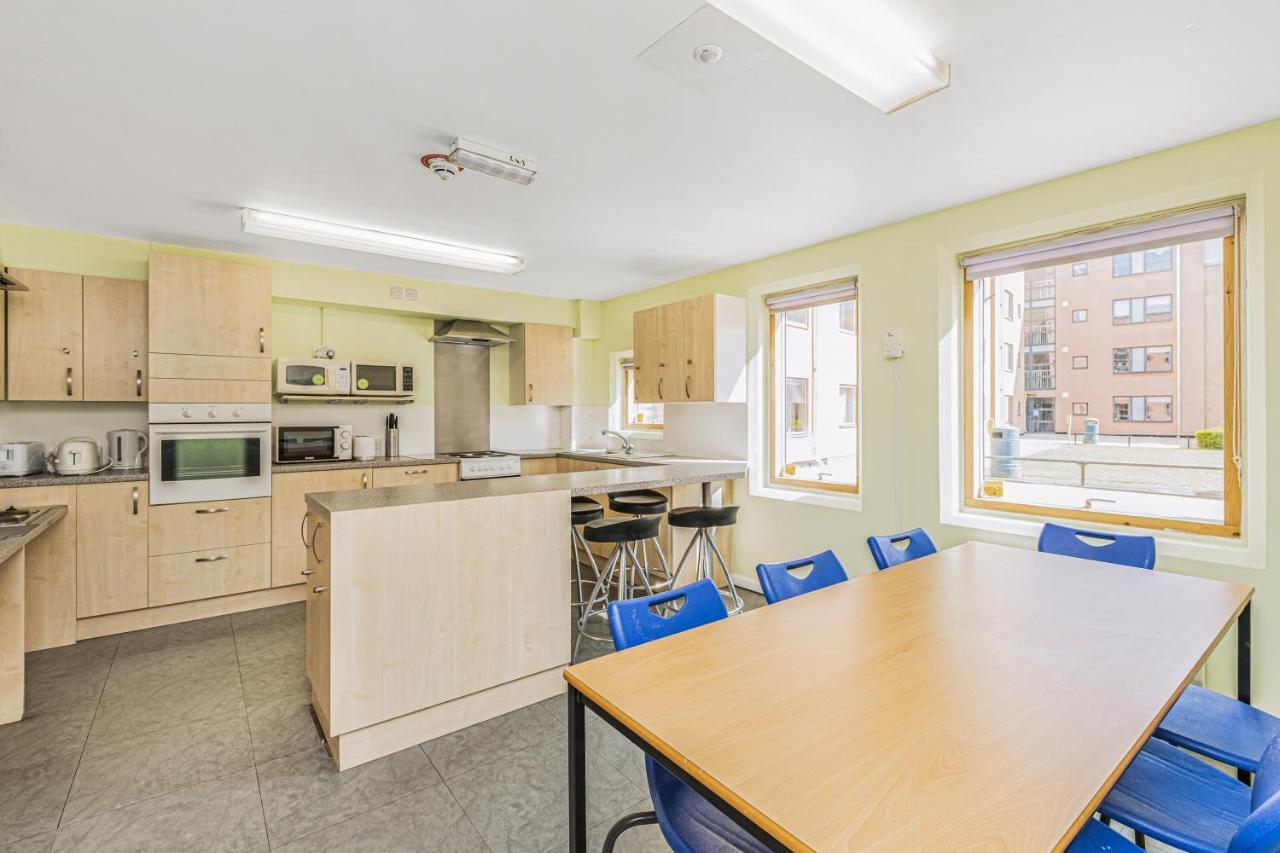 Vibrant Ensuite Rooms, Hatfield - Sk Esterno foto